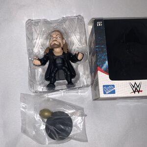 WWE Action Vinyls Action Figures THE UNDERTAKER - Loyal Subjects 2018